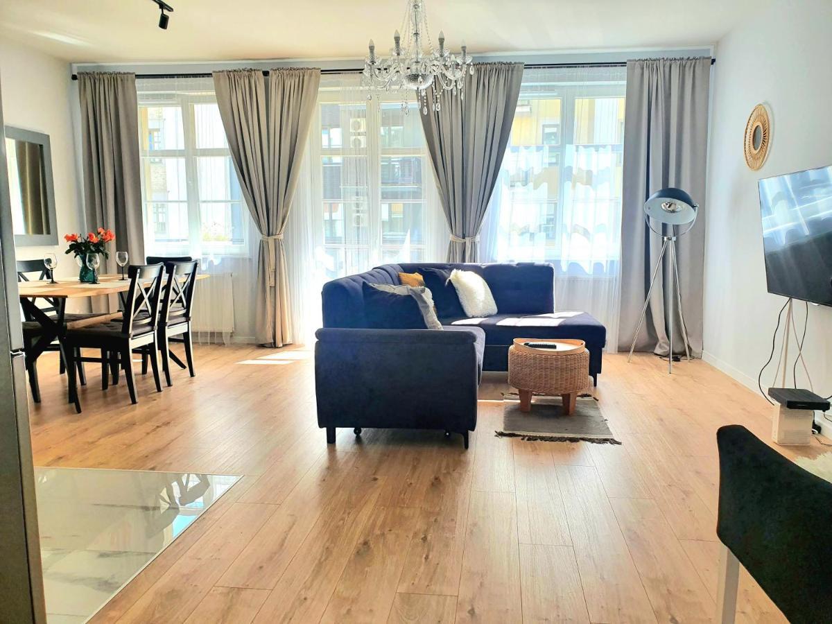 Apartament Amber Dwie Sypialnie Stare Miasto Έλμπλαγκ Εξωτερικό φωτογραφία